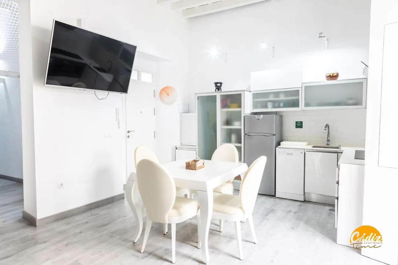 Diversión en Familia - WIFI - ECOFRIENDLY Apartamento Cádiz